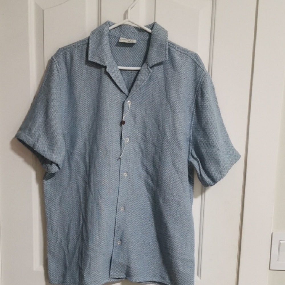 *3 for *$40 item Men's Blue Short Sleeve Shirt